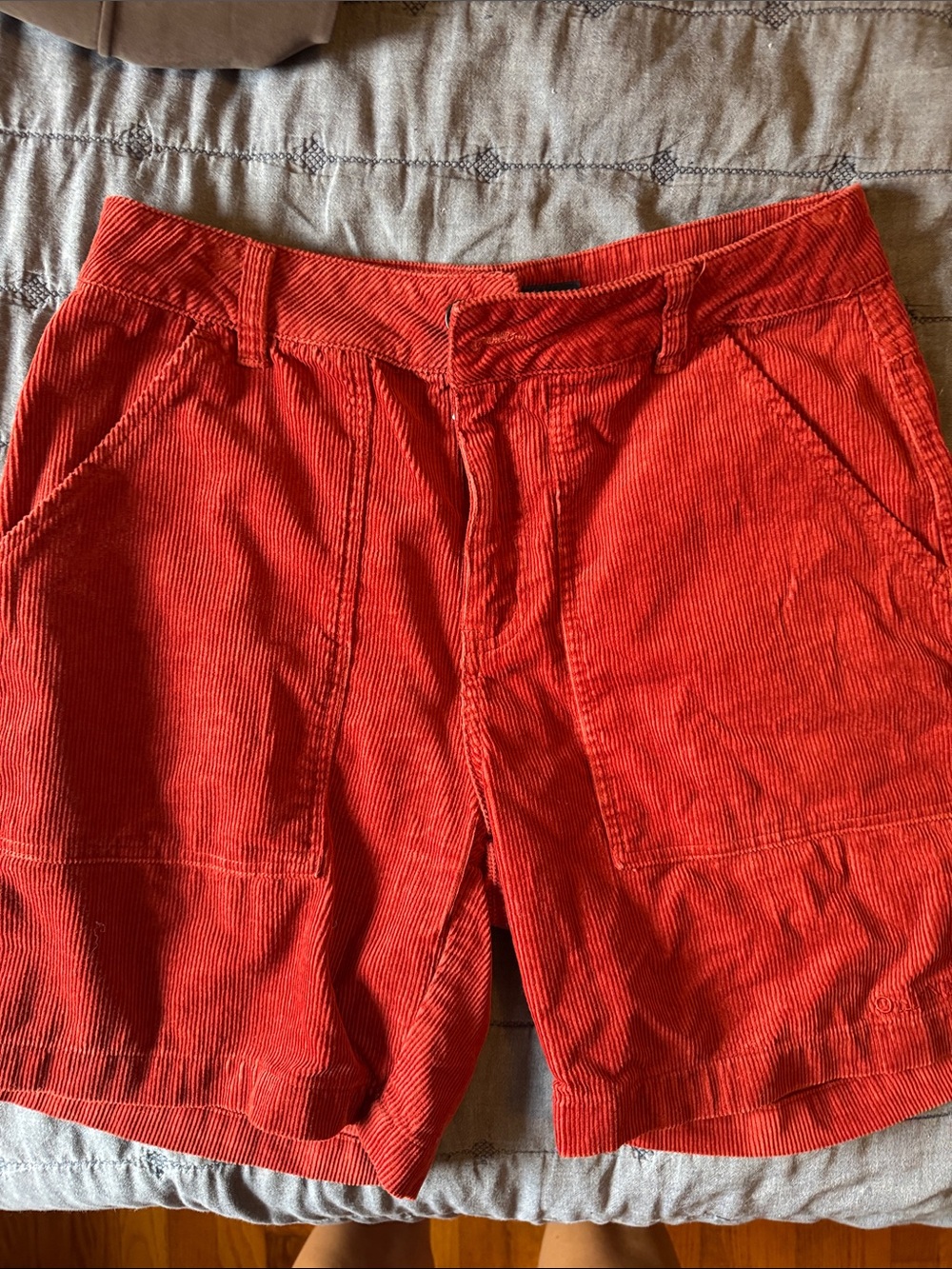 Only ny high waist Women's Red Corduroy Shorts